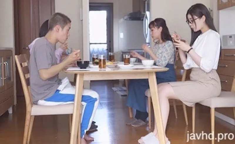 [start-094][vietsub] người yêu của anh trai tương lai đã sexy tôi rei kamiki